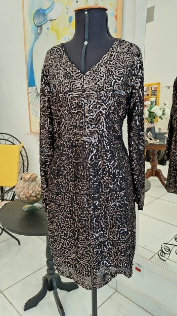 Vestido  Paete Manga Longa M